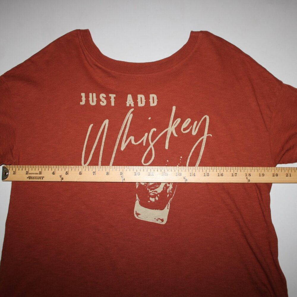 Shyanne Sz M Rust Brown Tan Just Add Whiskey Graphic Hi Lo 100% Cotton Top - Picture 12 of 13